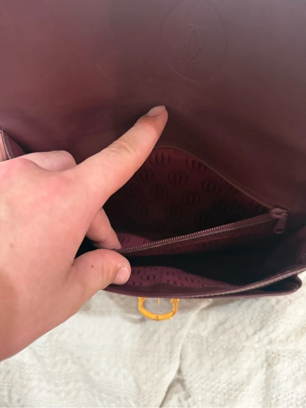Vintage Cartier Must Line Shoulder Bag in Bordeaux leather, USED